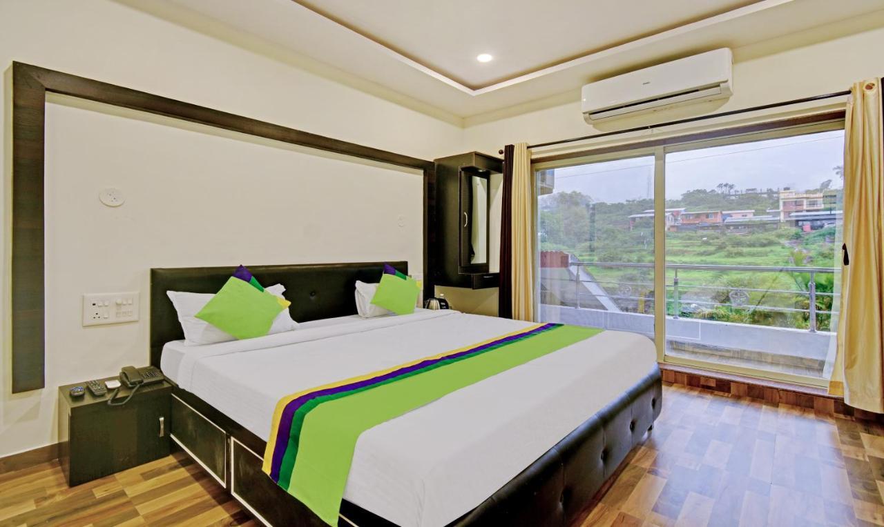 Treebo Paradise Inn With Mountain View 马哈巴莱斯赫瓦尔 外观 照片