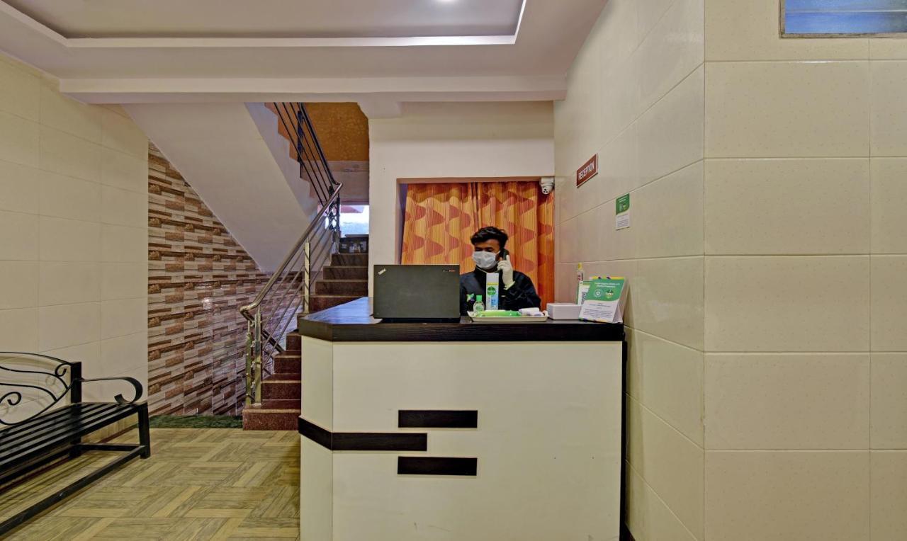 Treebo Paradise Inn With Mountain View 马哈巴莱斯赫瓦尔 外观 照片