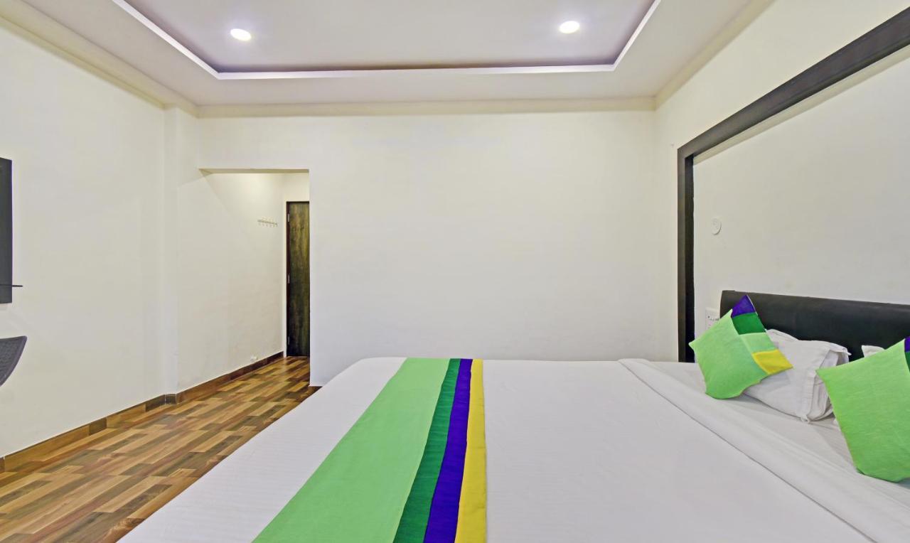 Treebo Paradise Inn With Mountain View 马哈巴莱斯赫瓦尔 外观 照片