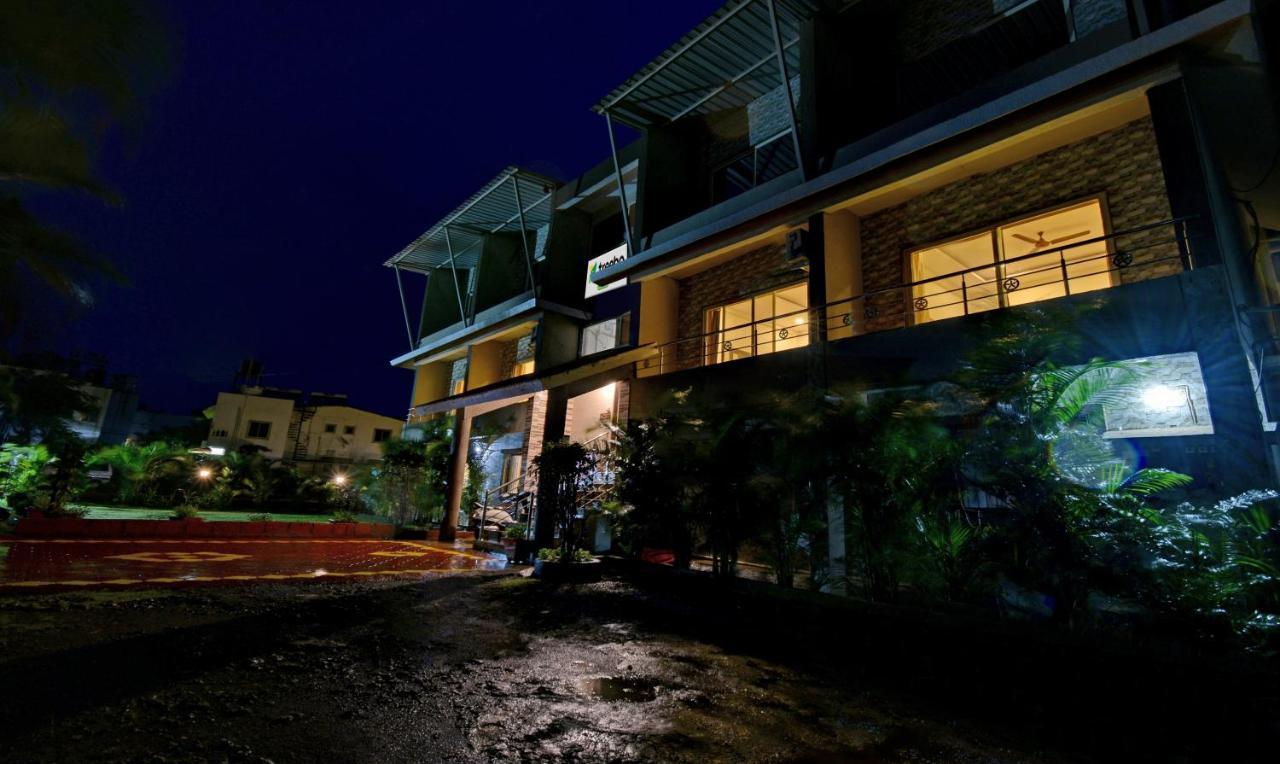 Treebo Paradise Inn With Mountain View 马哈巴莱斯赫瓦尔 外观 照片